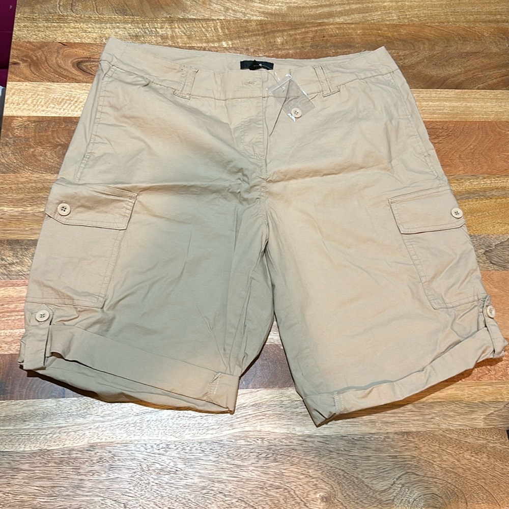 Ellos khaki cargo shorts size 18 New